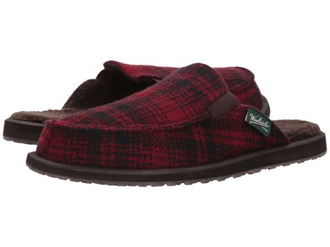 Buy Woolrich Women's Whitecap Boot Slipper, Red Dahlia, 10 M US and other Slippers at Amazon. . Woolrich slippers